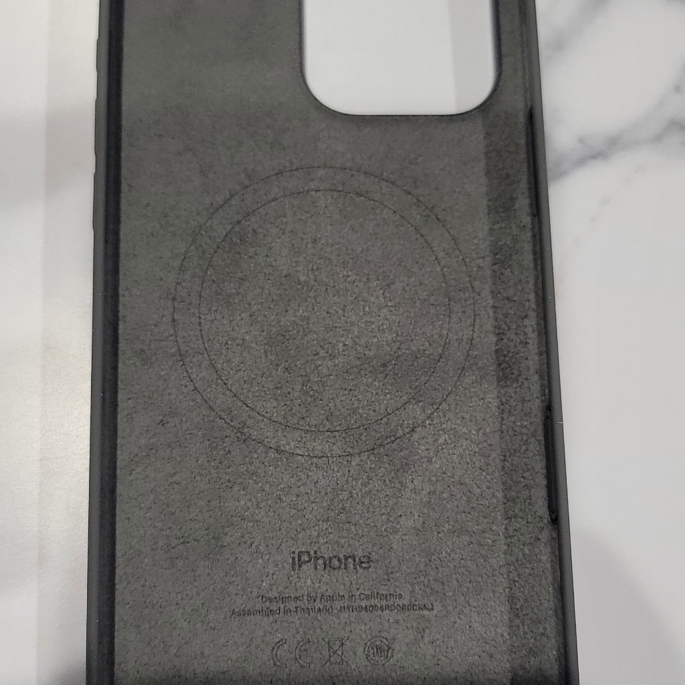 Apple iPhone 16 Pro Max Silicone Case w/MagSafe - Stone Gray - Picture 8 of 9